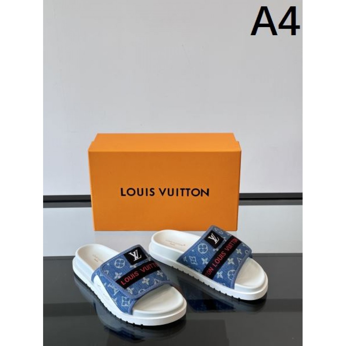 VALENTINO 話題の ヴァレンティノ コピー サンダル 軽やかで快適な