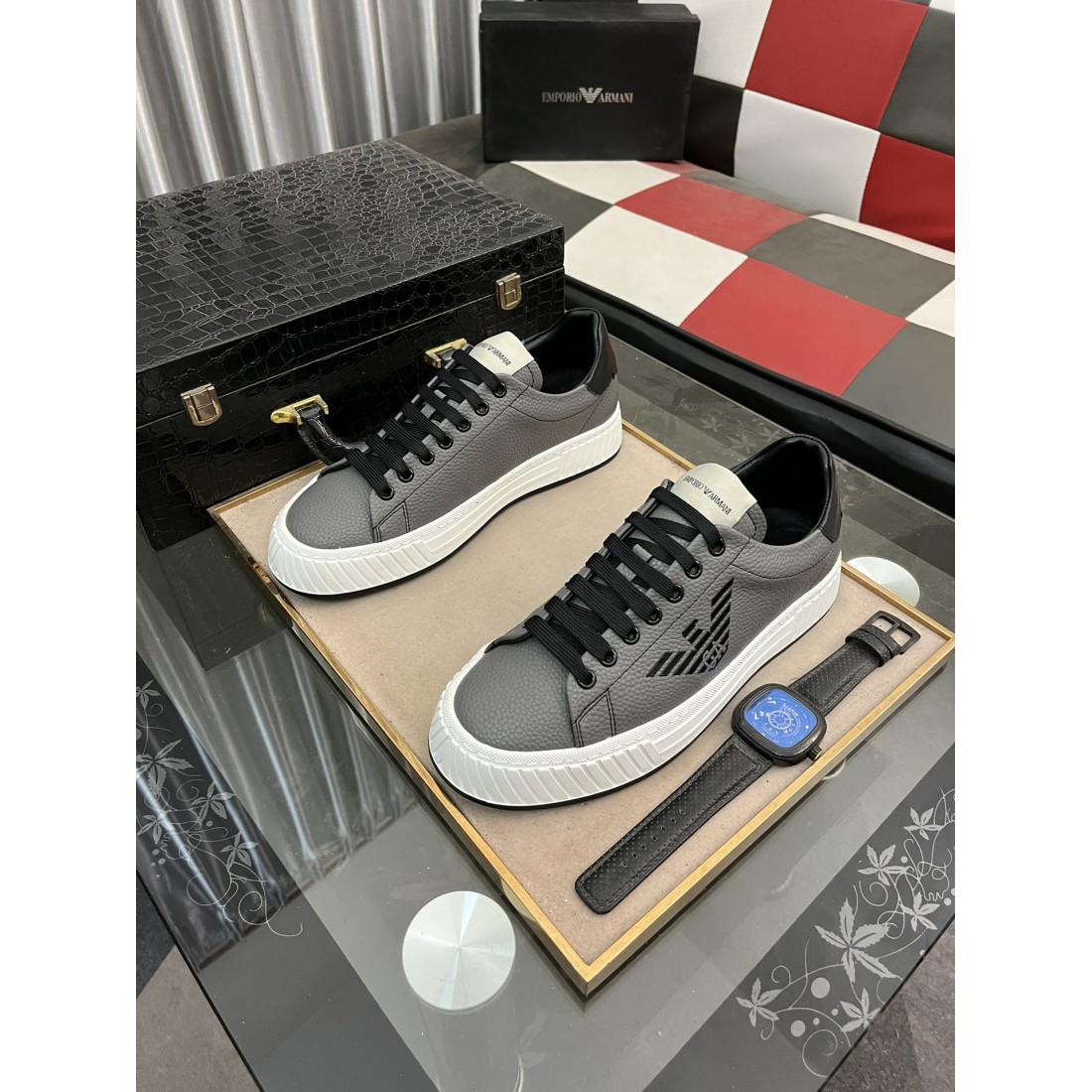柔らかくスタイリッシュな印象 アルマーニ コピー サンダル ARMANI 人気の