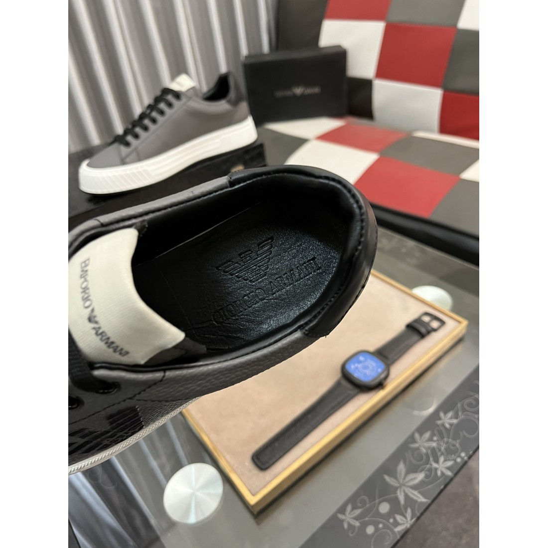 柔らかくスタイリッシュな印象 アルマーニ コピー サンダル ARMANI 人気の