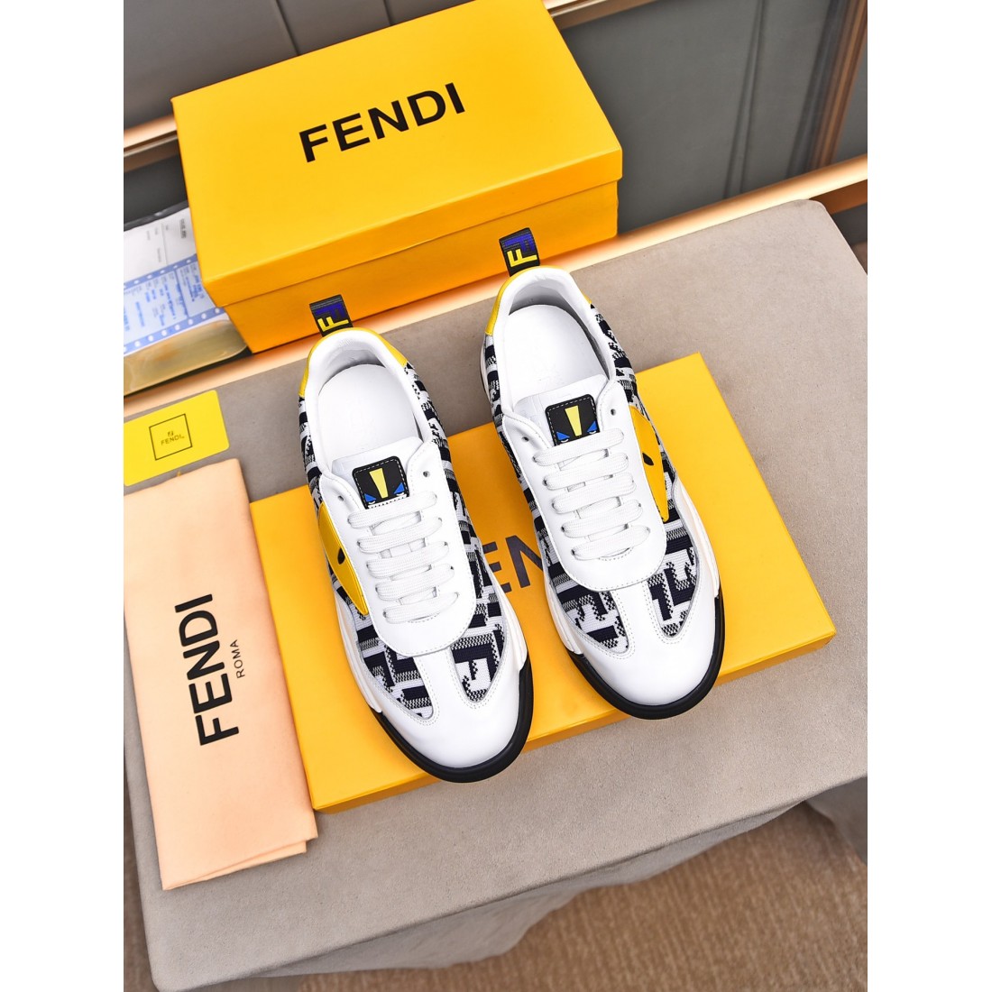 オールシーズン活躍 FENDI フェンディ コピー カジュアルシューズ 見逃し厳禁