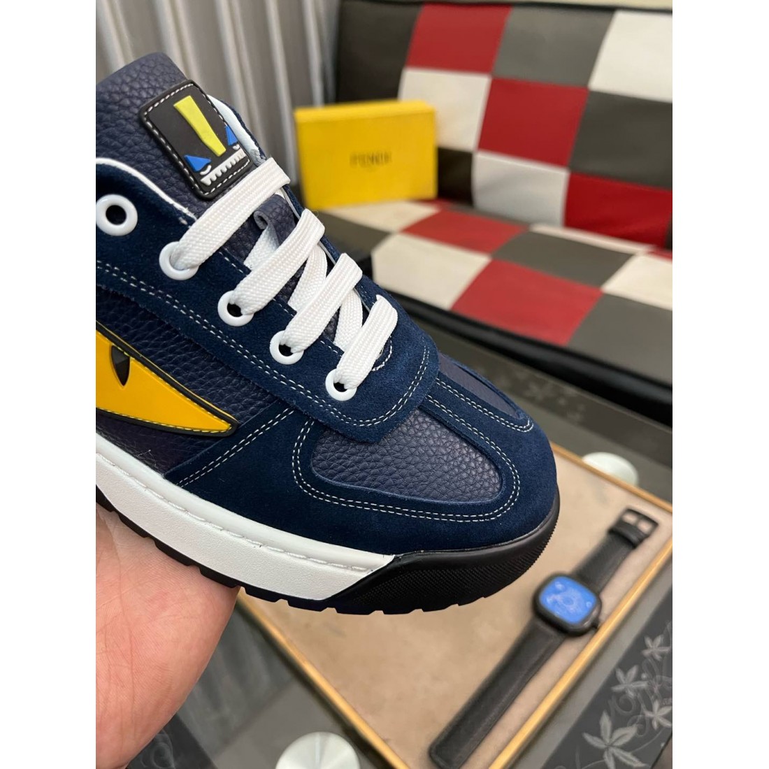 今季イチオシ FENDI フェンディ コピー カジュアルシューズ 季節感たっぷり