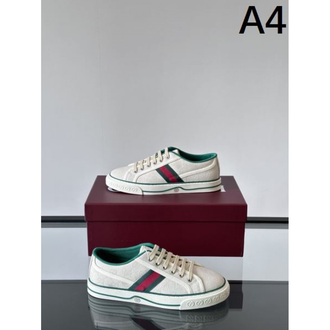 GUCCI グッチ コピー カジュアルシューズ 現代的で魅力的なデザイン 人気上昇中