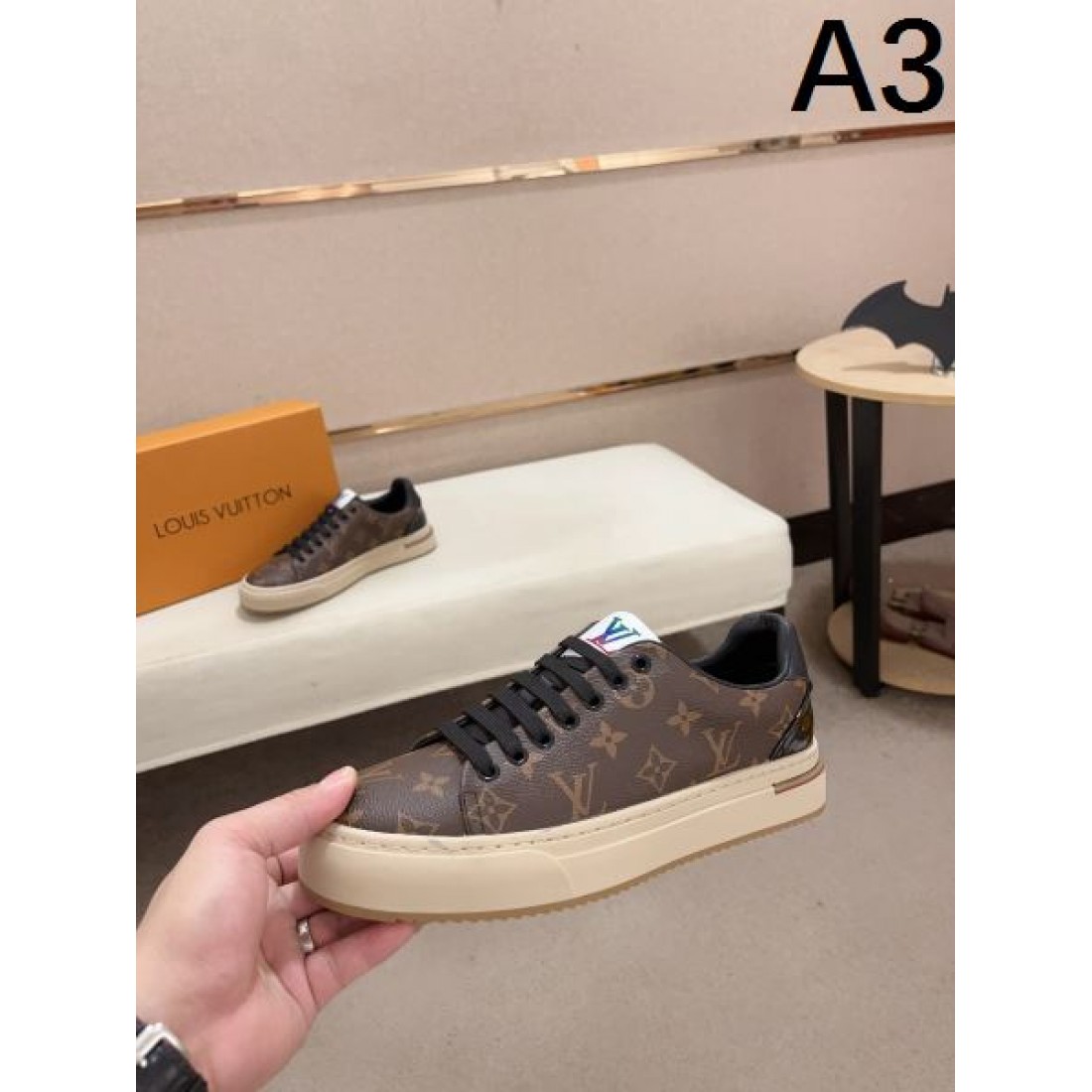 話題の LOUIS VUITTON ルイヴィトン コピー カジュアルシューズ 洗練感