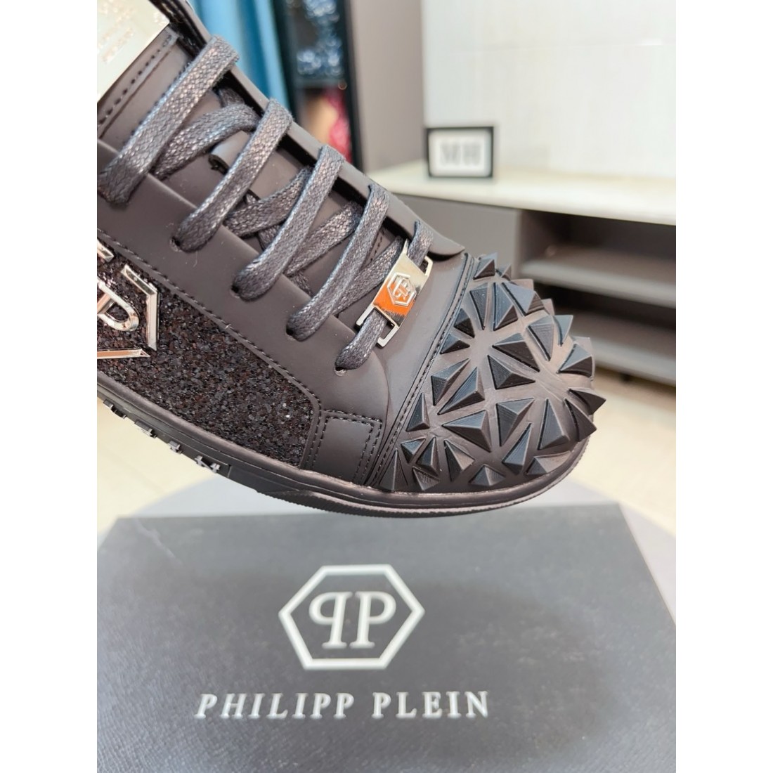 PHILIPP PLEIN フィリッププレイン コピー カジュアルシューズ 高級感 洗練された