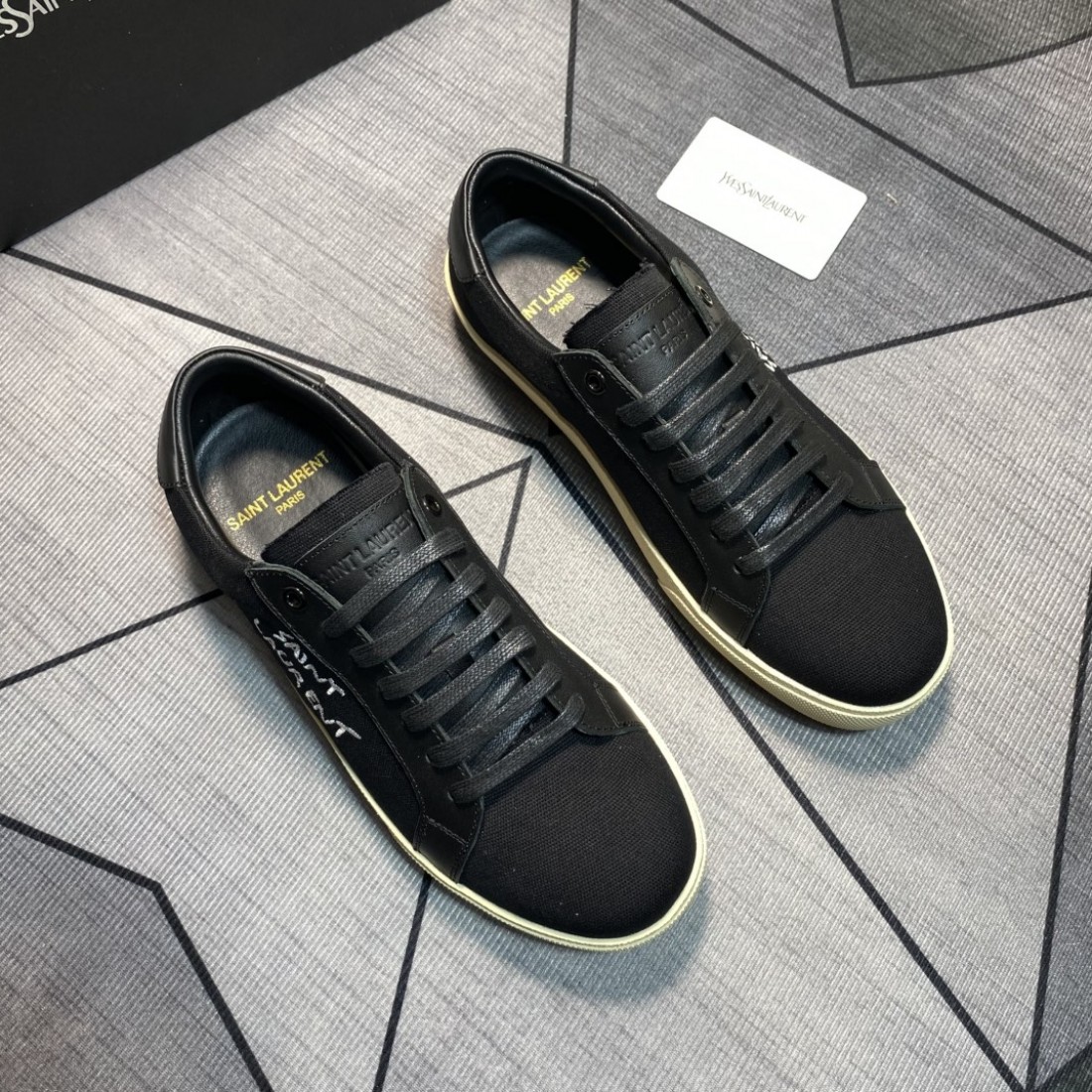 DOLCE＆GABBANA ドルチェ＆ガッバーナ コピー カジュアルシューズ 高評価 ラグジュアリーで
