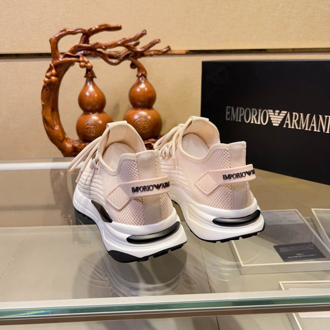  快適でモダンな DIOR ディオール スーパー コピー カジュアルシューズ らしい存在感