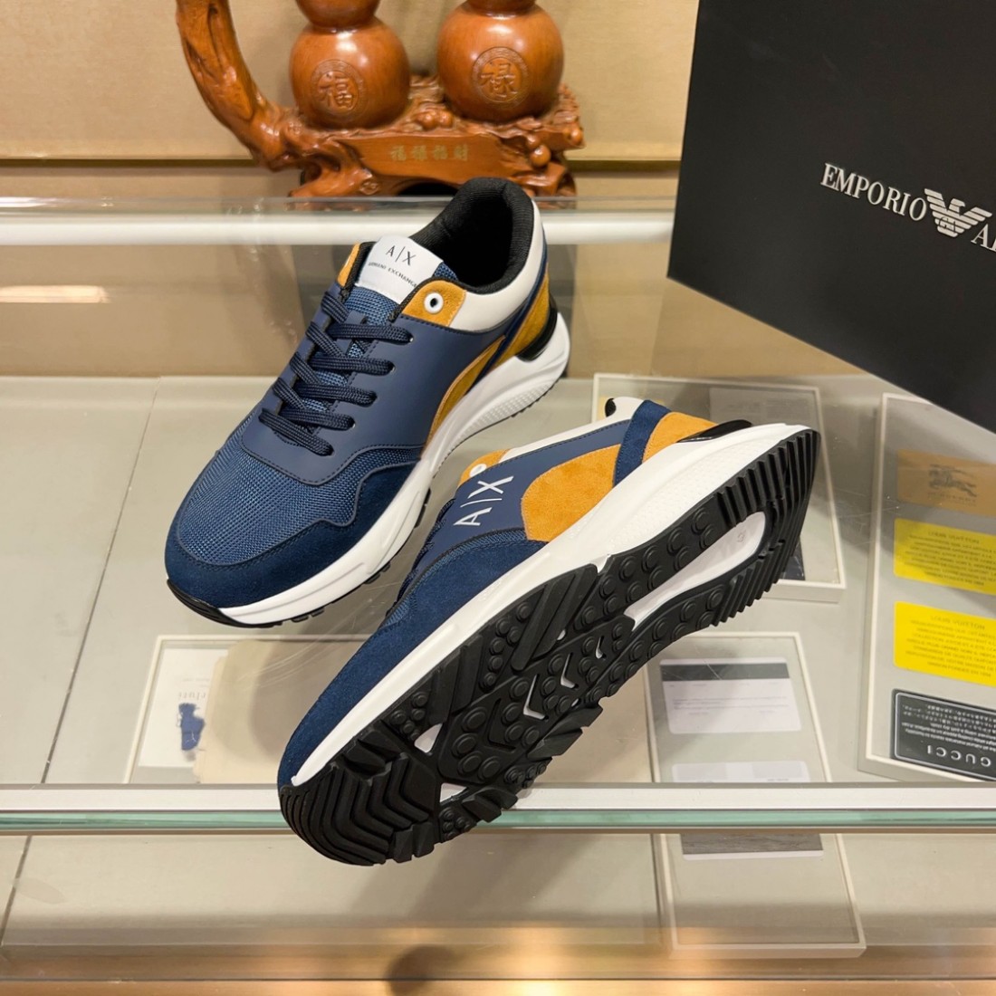 FENDI フェンディ スーパー コピー カジュアルシューズ 自信を与える上質で大胆なフォルム