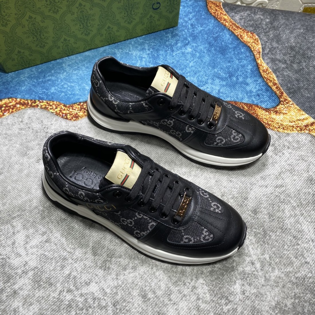 自分へのご褒美に GUCCI グッチ コピー カジュアルシューズ ギフトにも最適