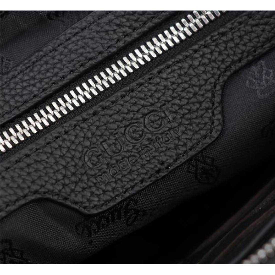  グッチ コピー バックパック 今話題の魅力的な仕上がり GUCCI