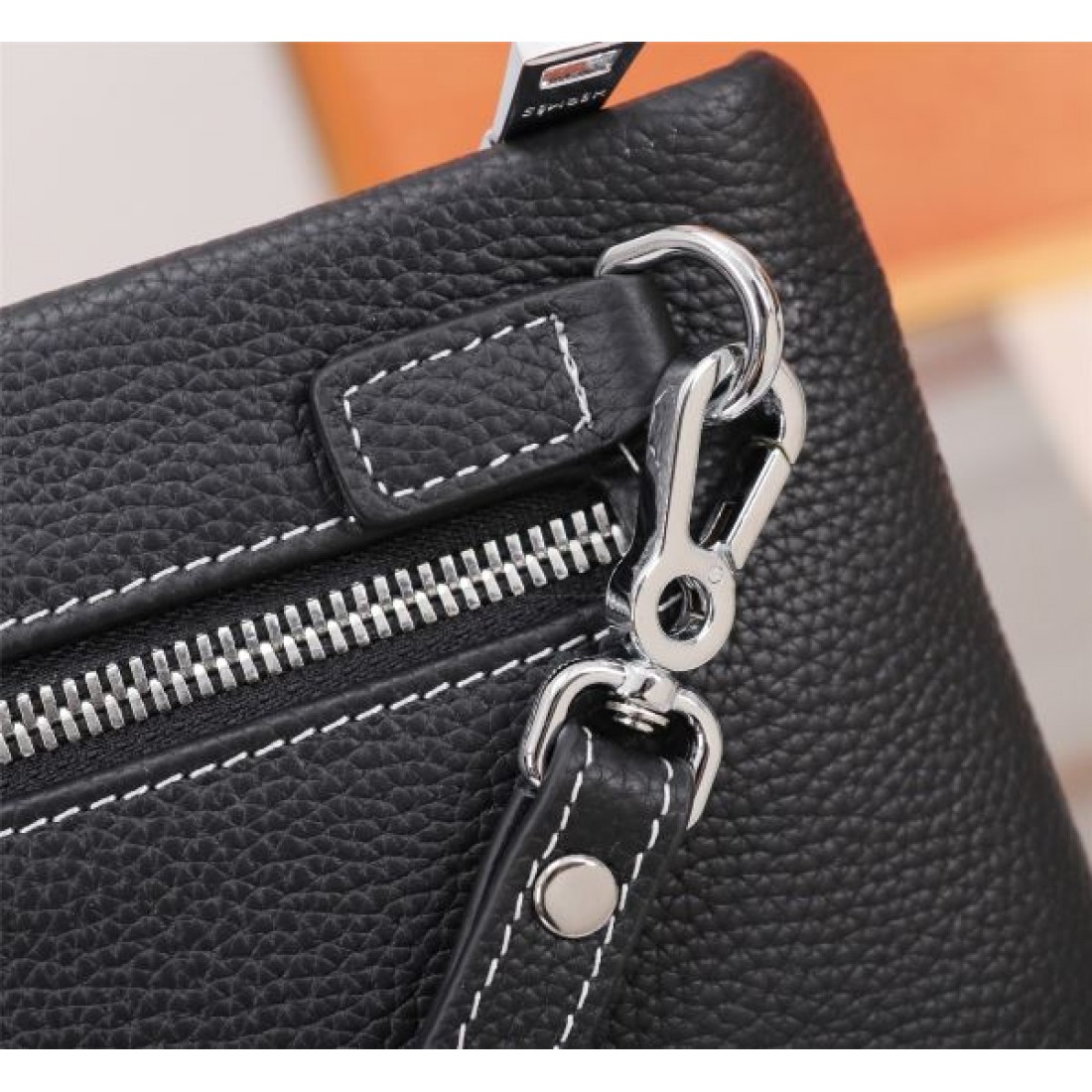 上質で個性的な HERMES エルメス コピー バックパック が欲しくなる