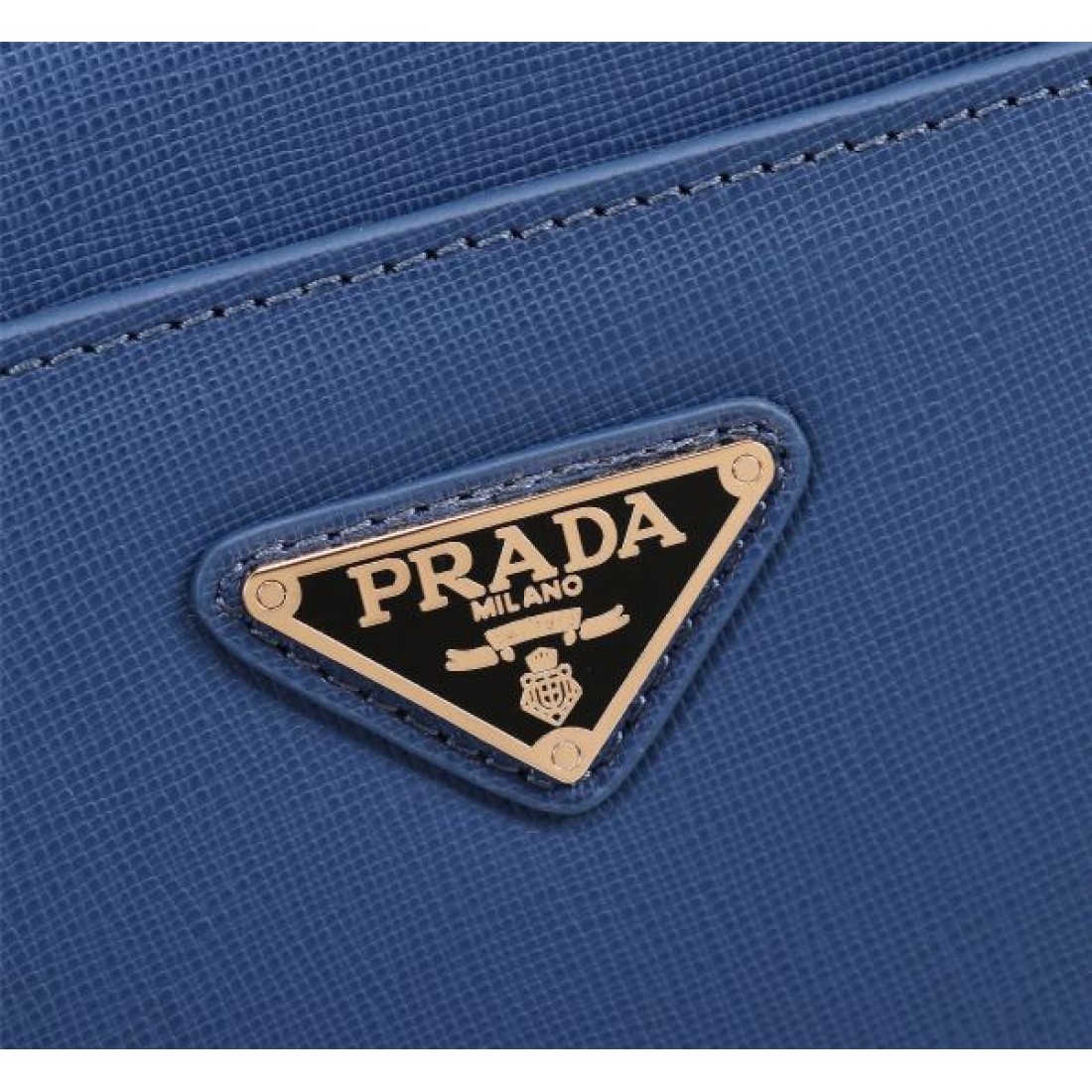 スマートで快適な PRADA プラダ コピー バックパック 話題沸騰中
