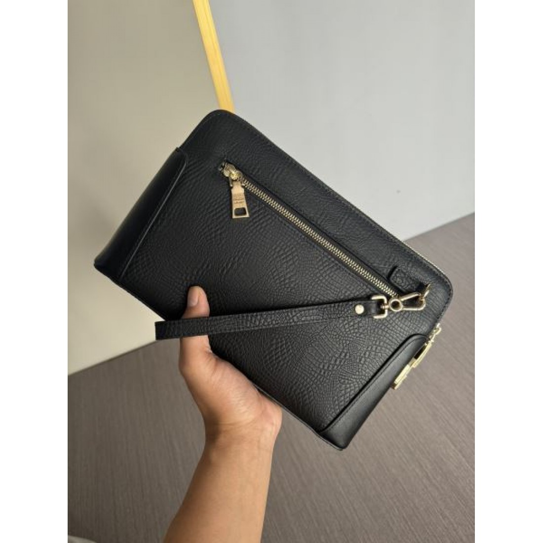  上品さが際立つ PRADA プラダ コピー バックパック 注目の逸品