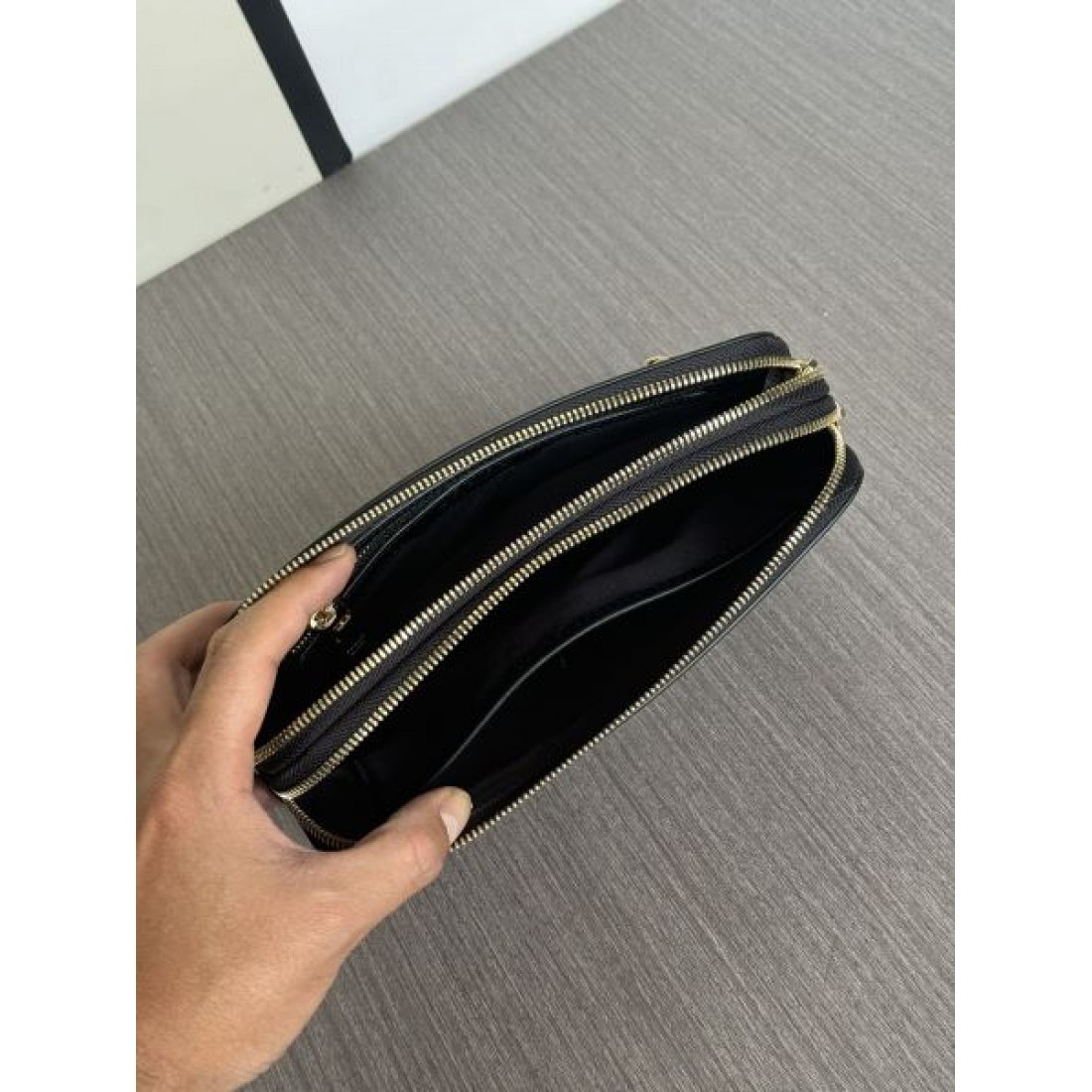 PRADA プラダ コピー バックパック モダンで使いやすい人気モデル