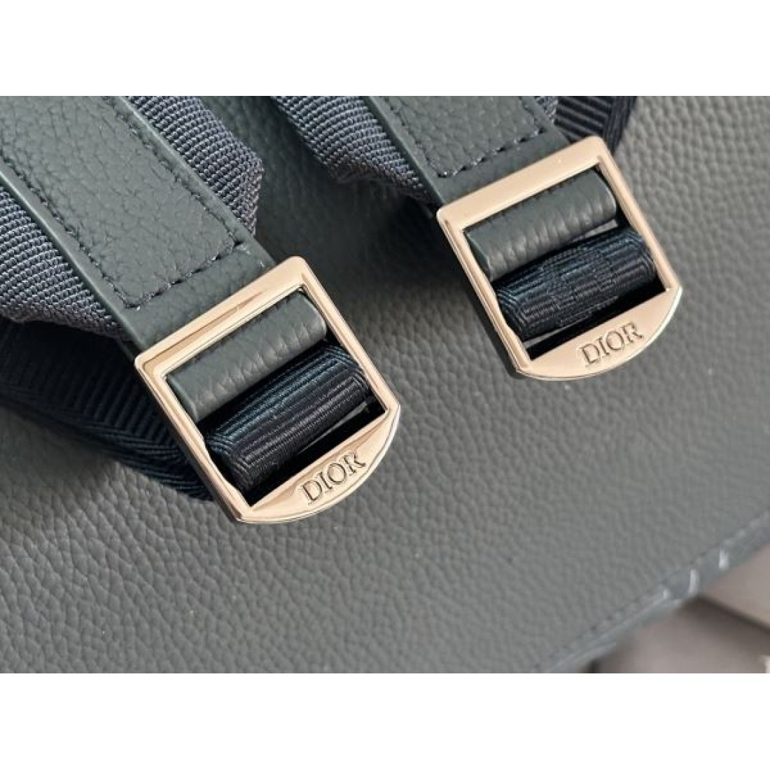 DIOR コピー バックパック 高評価レビュー多数の注目モデル