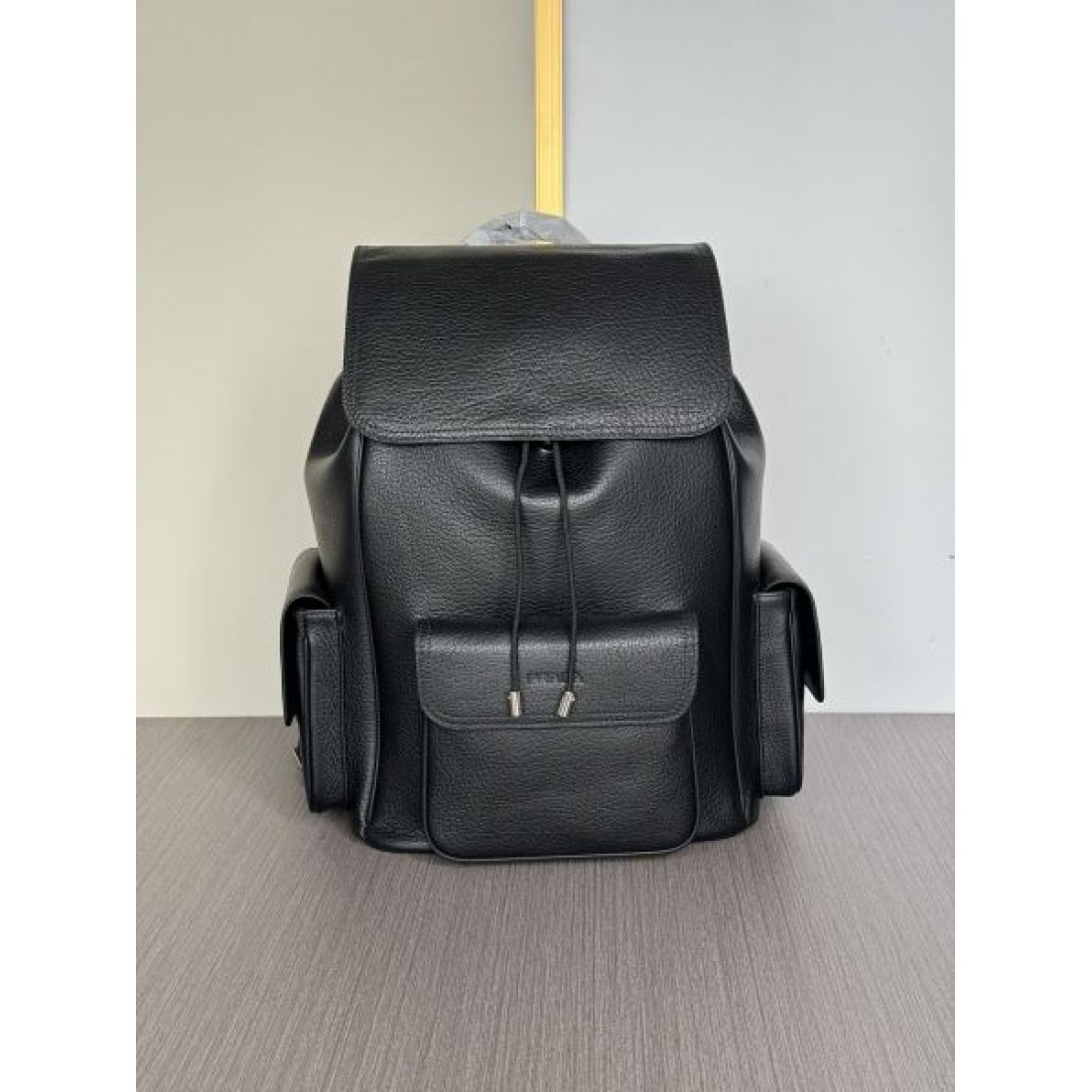 PRADA プラダ コピー バックパック 毎日使いたくなる魅力たっぷりの逸品