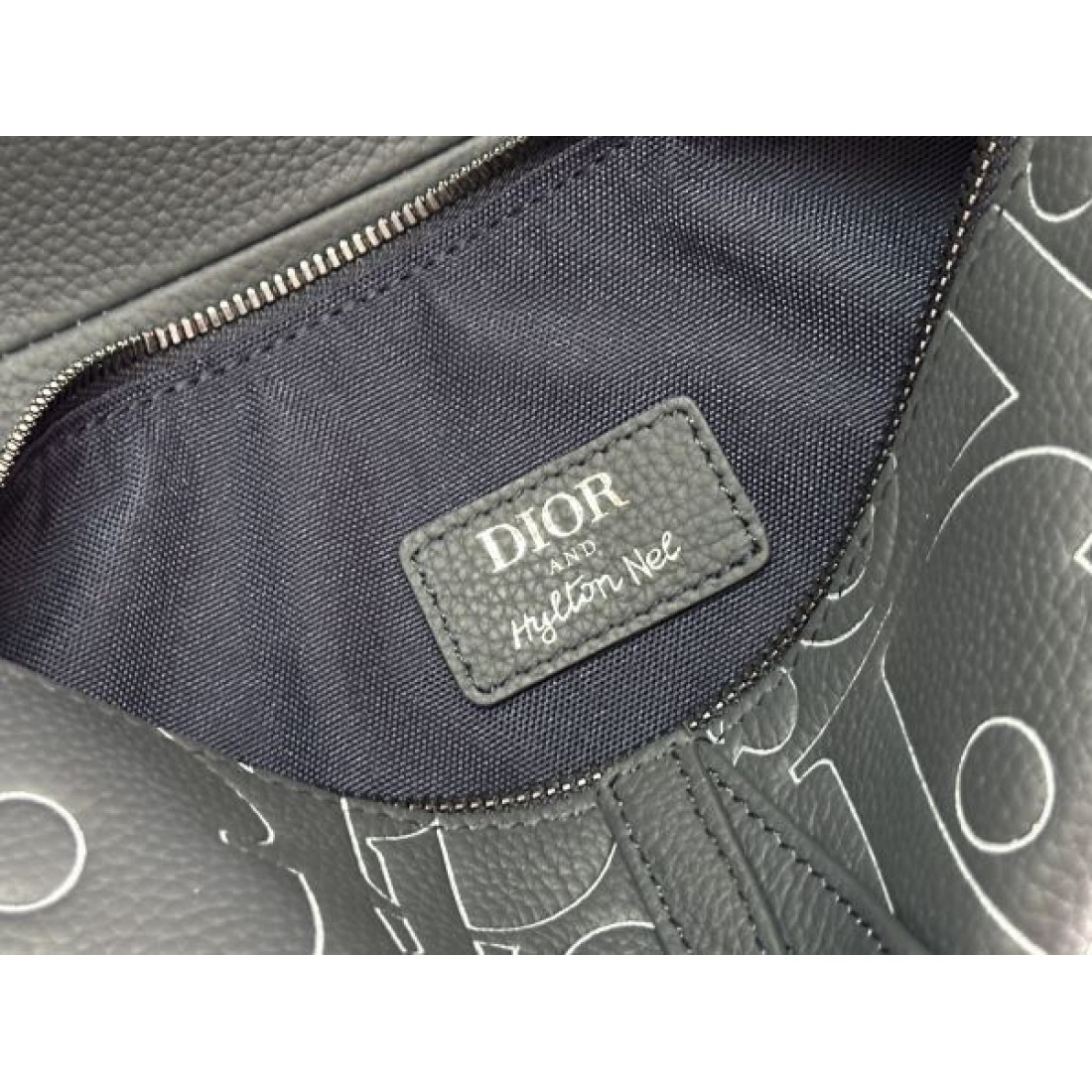 DIOR 上品なディオール コピー ショルダーバッグ で華やかに