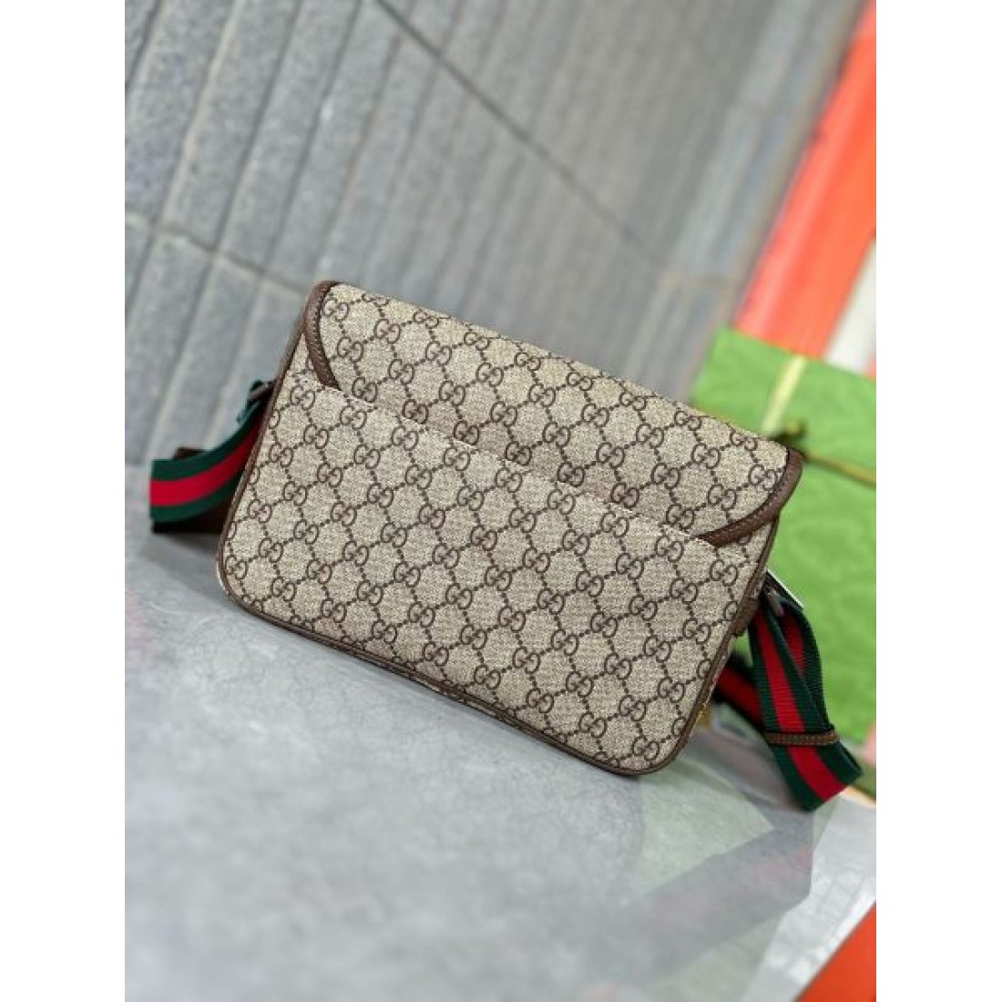  グッチ コピー ショルダーバッグ GUCCIトレンド感あふれる優れた収納力