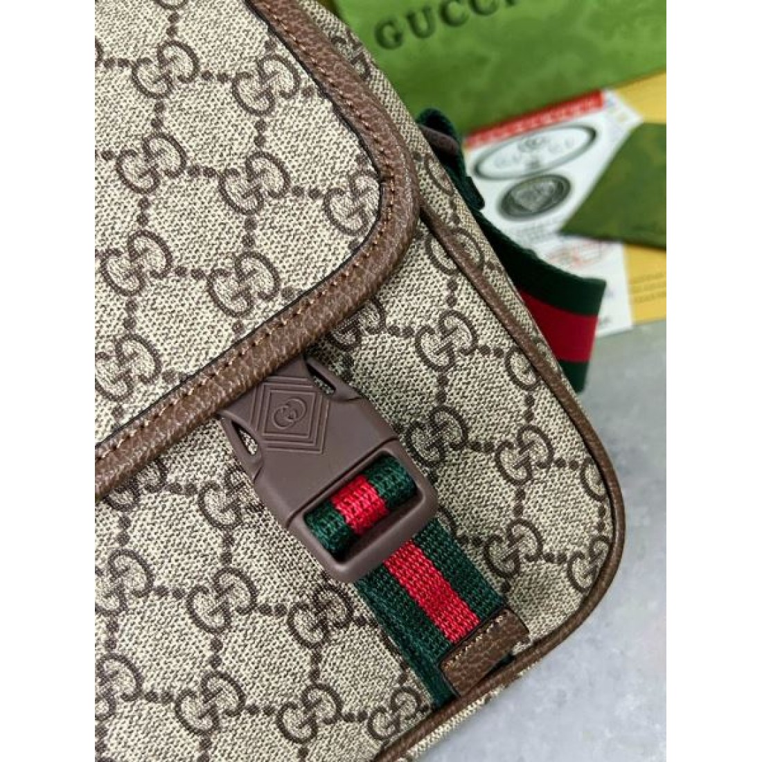  グッチ コピー ショルダーバッグ GUCCIトレンド感あふれる優れた収納力