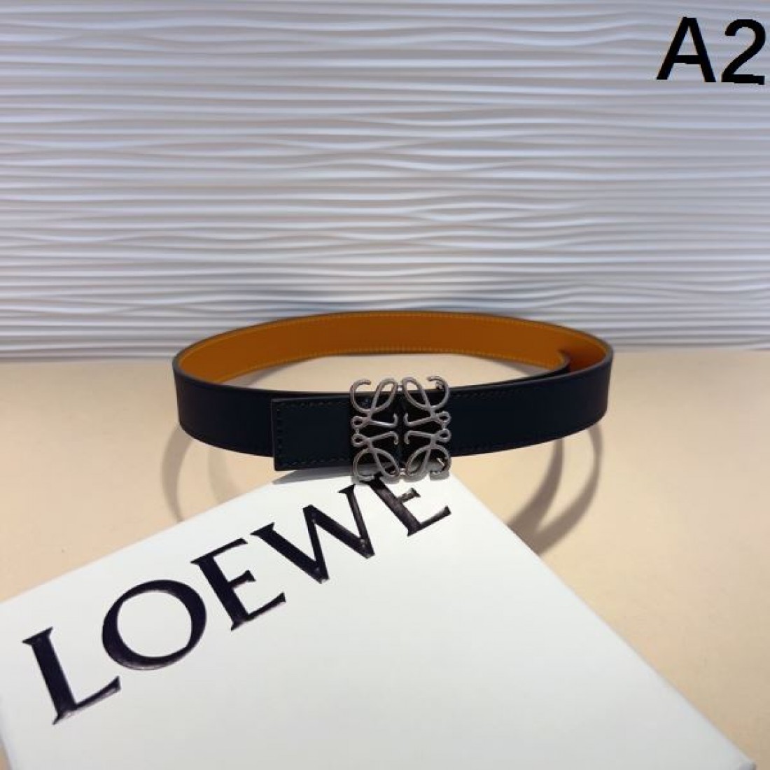  ロエベ コピー ベルト LOEWEで洗練されたモダンな印象を引き立てる