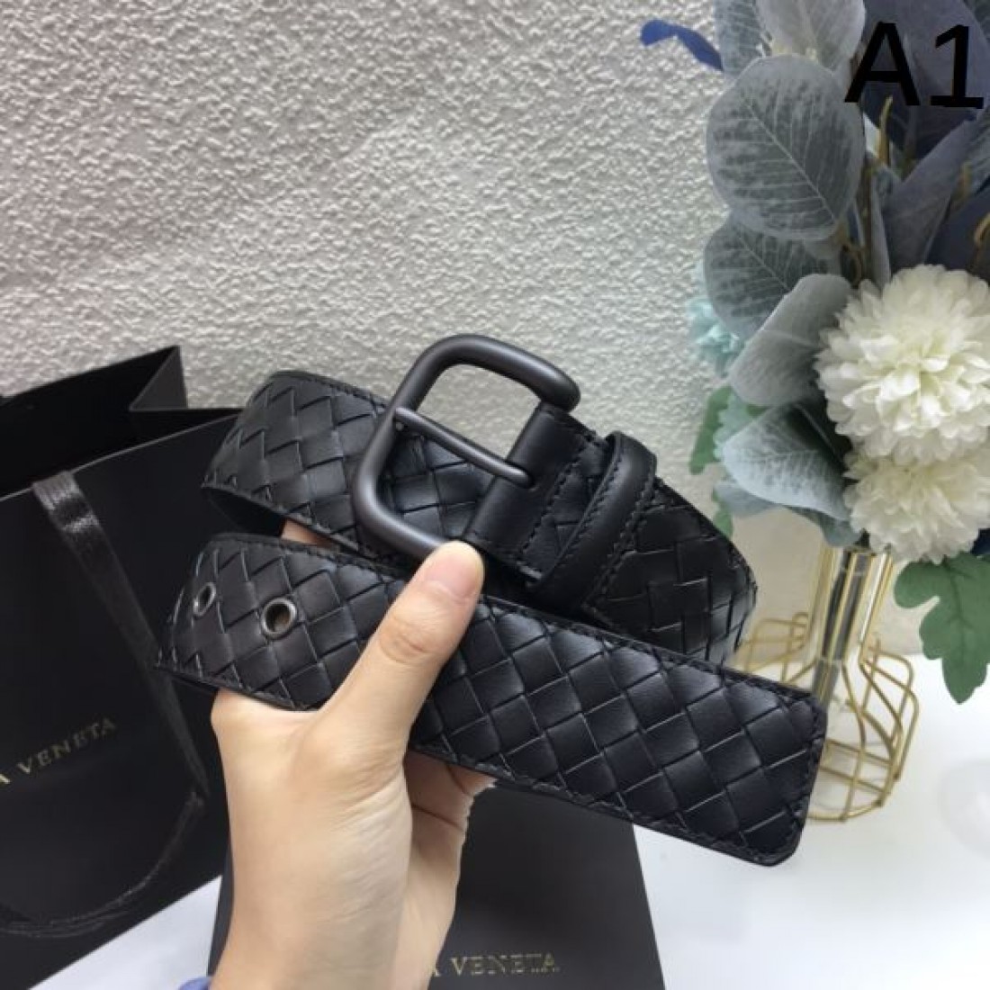 洗練された質感 BOTTEGA VENETA ボッテガヴェネタ コピー ベルト 上品な大人の装いに