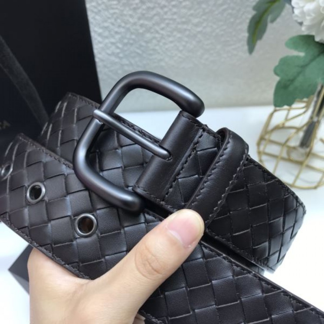 洗練された質感 BOTTEGA VENETA ボッテガヴェネタ コピー ベルト 上品な大人の装いに