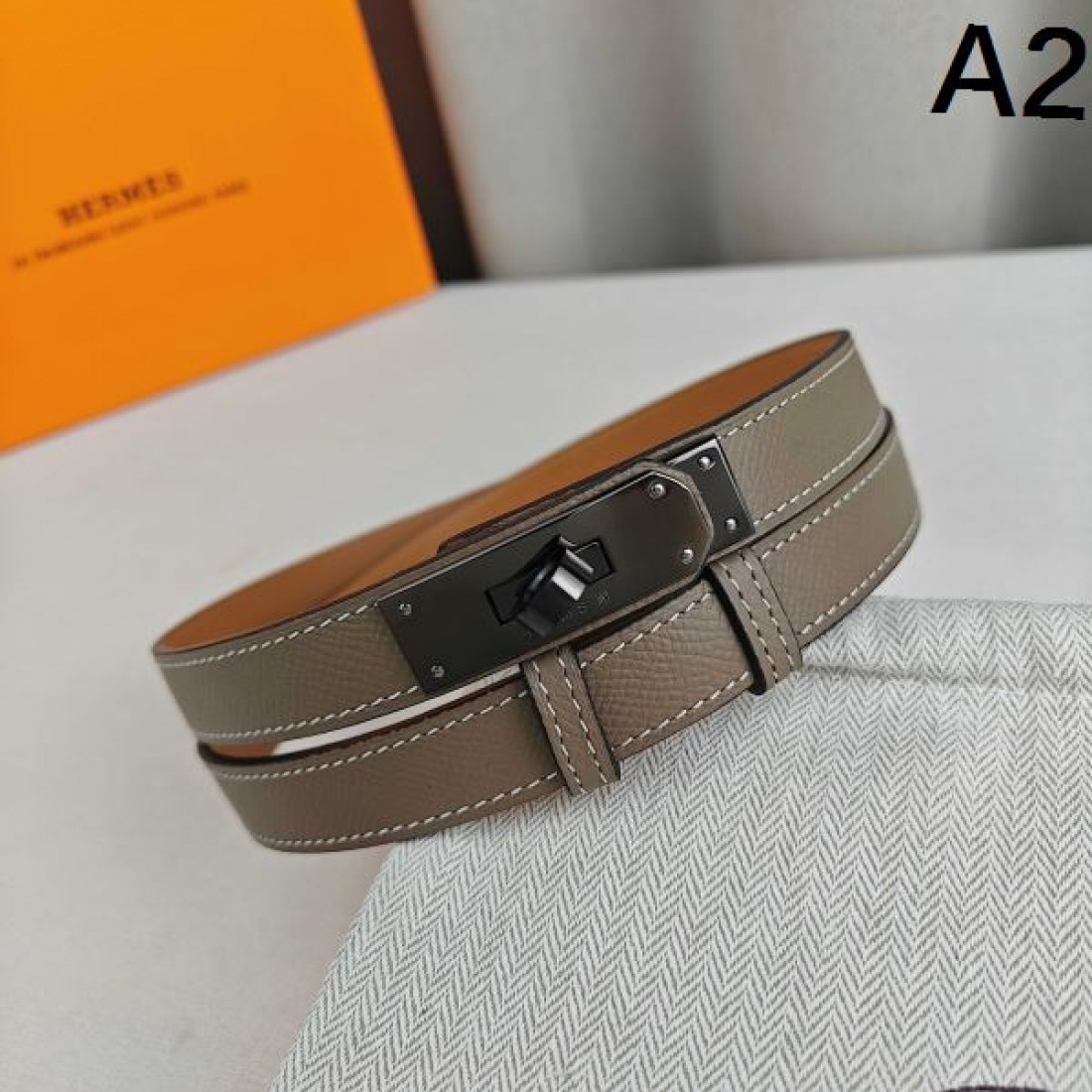 上質でクラシカルな HERMES エルメス コピー ベルト ワンランク上の存在感