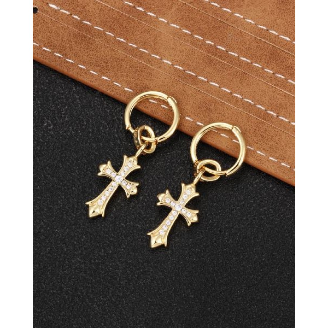 力強く大胆な CHROME HEARTS クロムハーツ コピー イヤリング クールで個性的