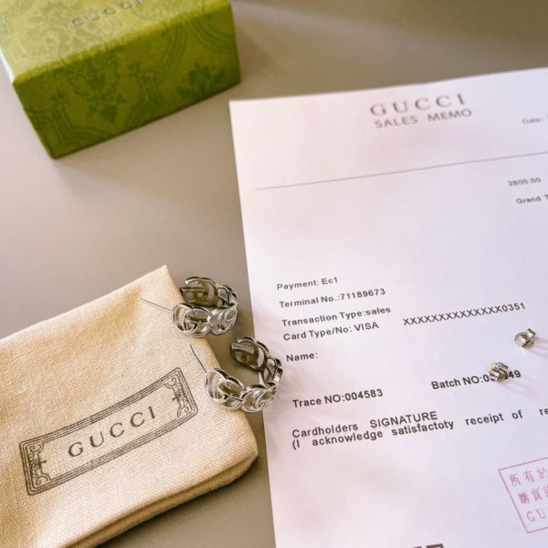 トレンド感あふれる GUCCI グッチ コピー イヤリング 個性的なデザイン