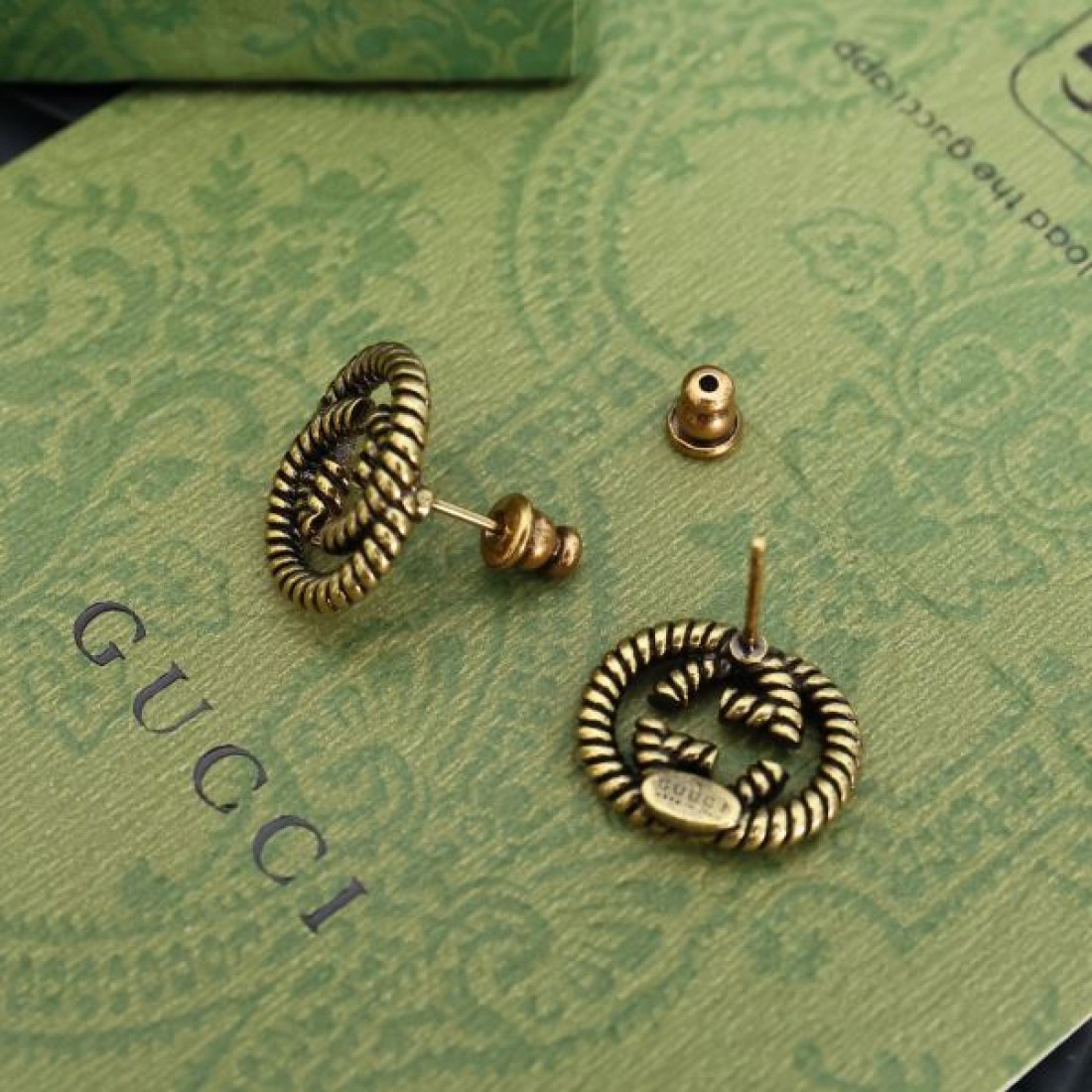 ラグジュアリーな GUCCI グッチ コピー イヤリング 上品で印象的