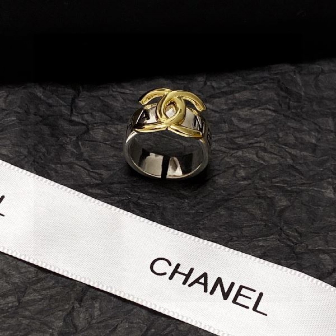 華やかさ CHANEL スーパーコピー リング シャネル で洗練された