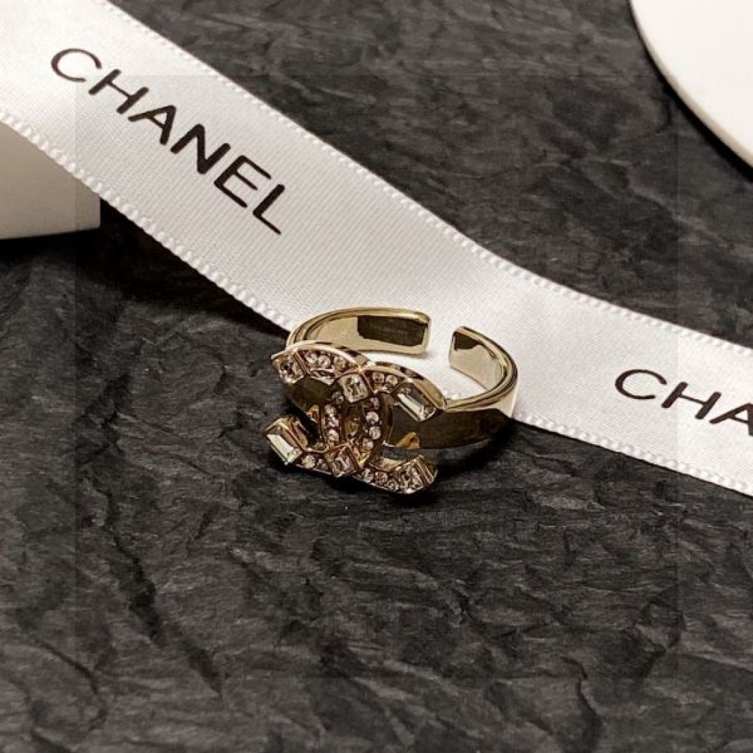  エレガント CHANEL シャネル スーパーコピー リング ラグジュアリーな