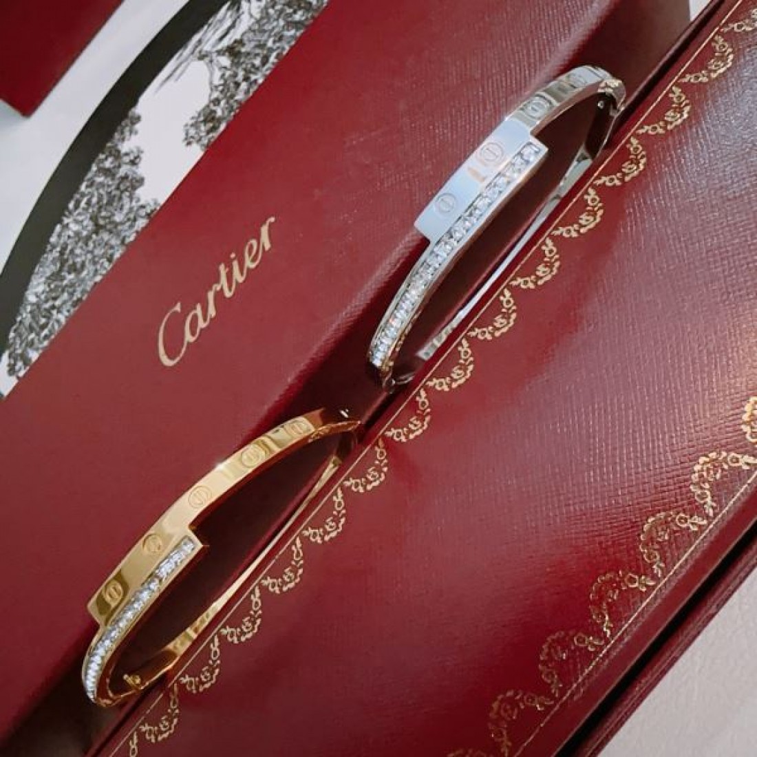CARTIER カルティエ コピー ブレスレット 大人の上品さを引き立てる逸品