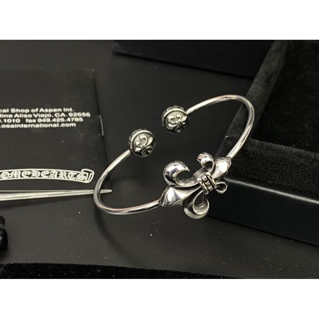 華やかで個性的な CHROME HEARTS クロムハーツ コピー ブレスレット 特別感あふれる