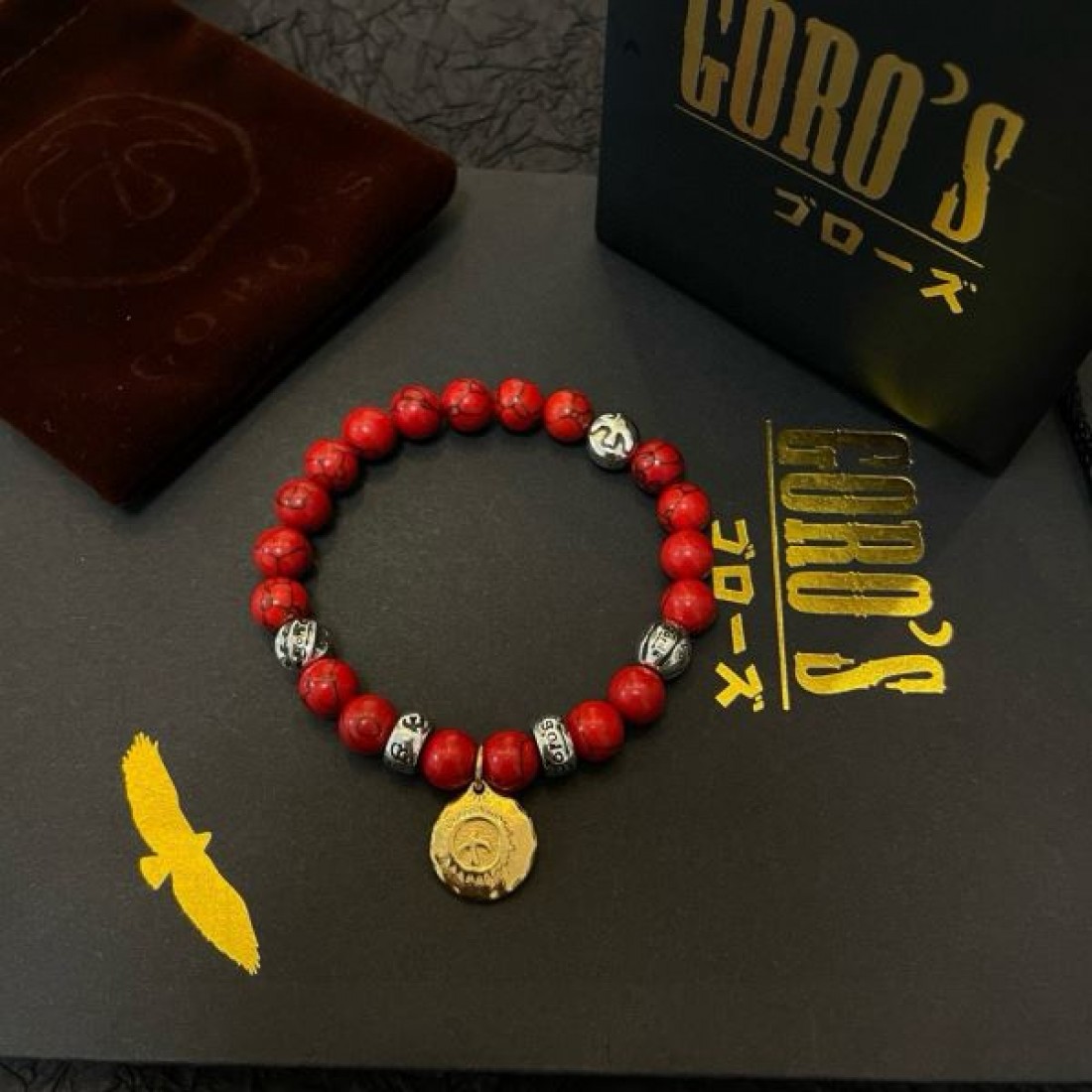 手元を彩るラグジュアリーな GORO'S ゴローズ コピー ブレスレット