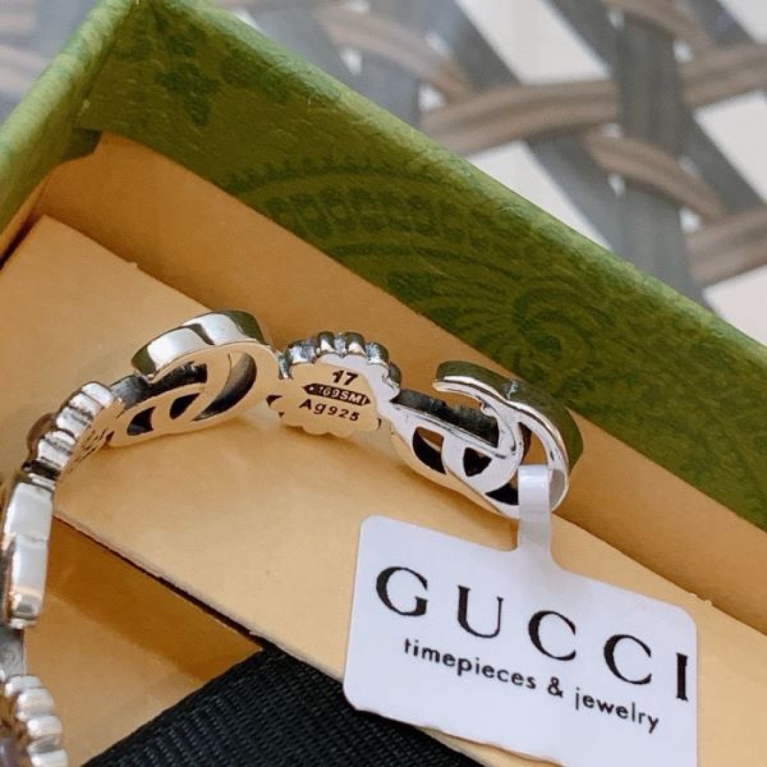 高貴で魅力的な GUCCI グッチ コピー ブレスレット 今だけの限定感