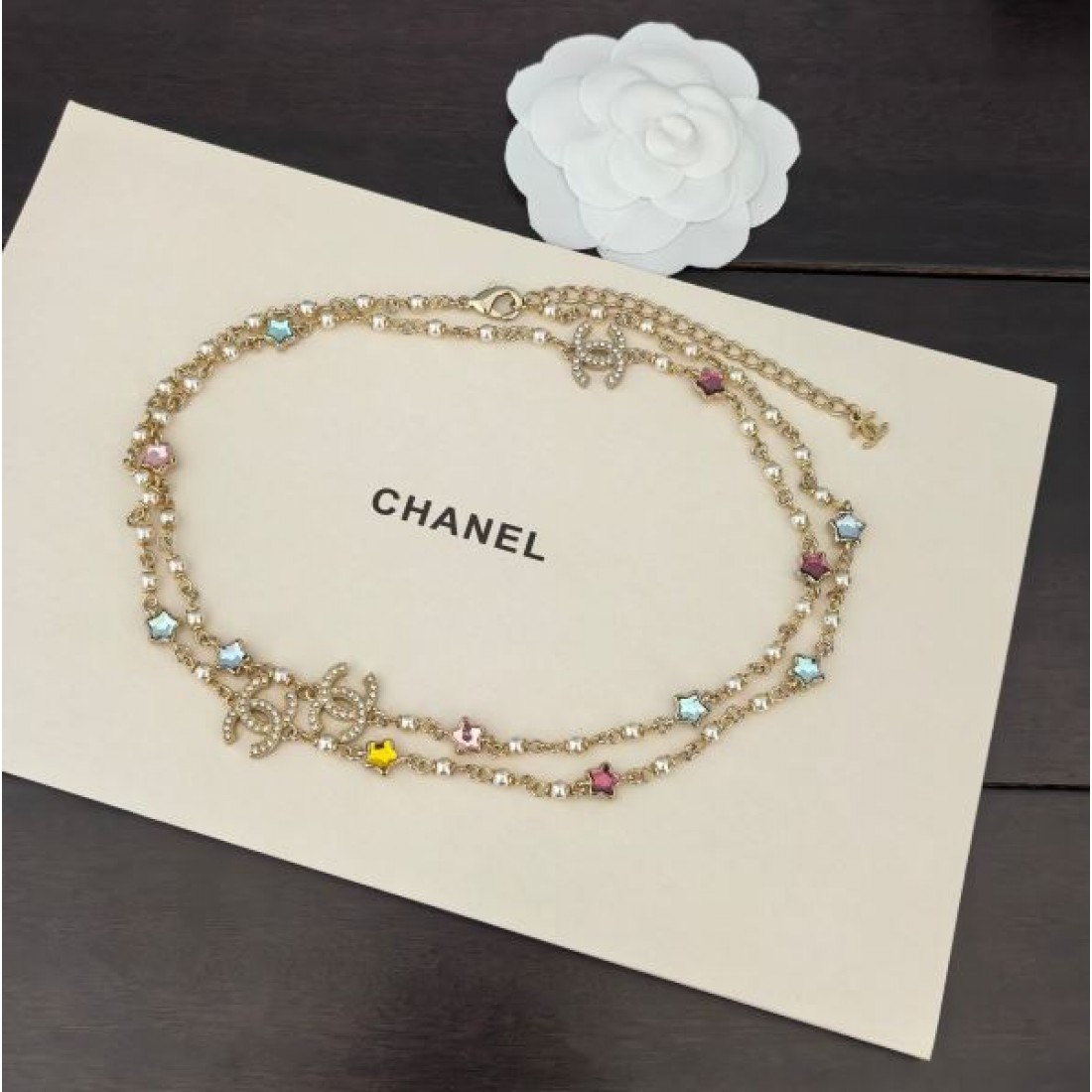 高級感あふれる CHANEL シャネル コピー ネックレス エレガントな