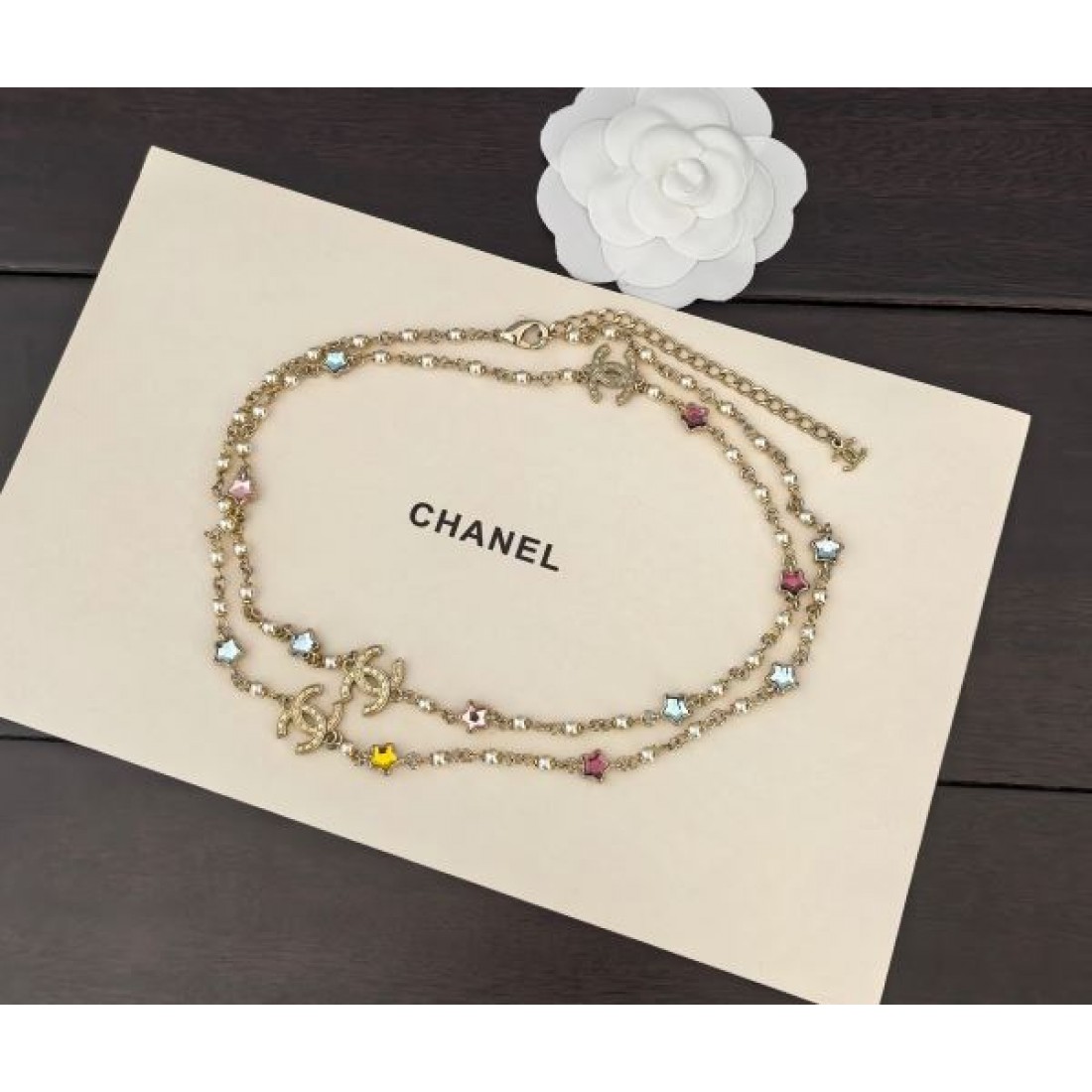 高級感あふれる CHANEL シャネル コピー ネックレス エレガントな