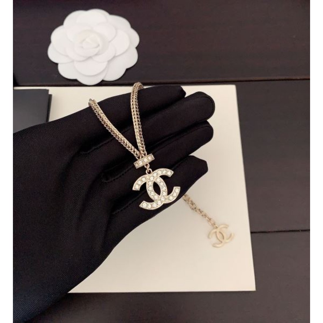 CHANEL シャネル コピー ネックレス 洗練された上質な美しさ