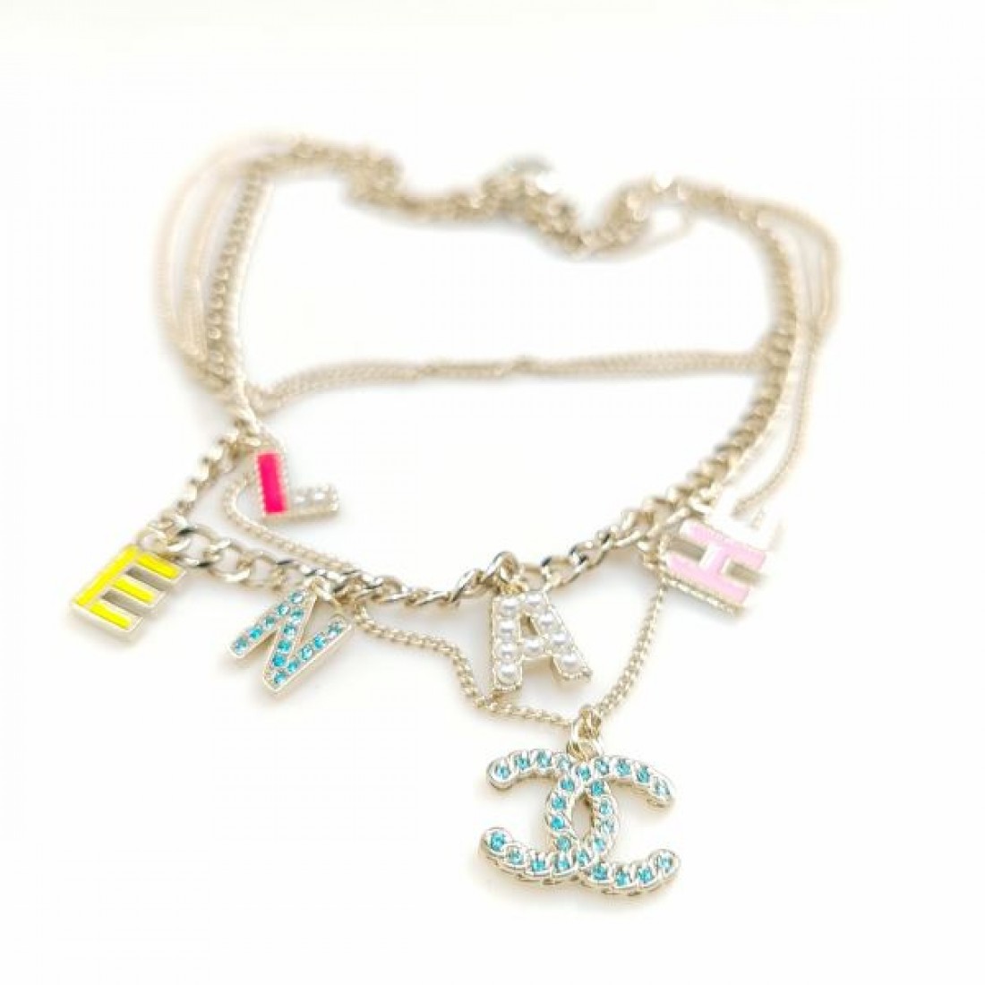 洗練された CHANEL シャネル コピー ネックレス 高級感のあるデザイン
