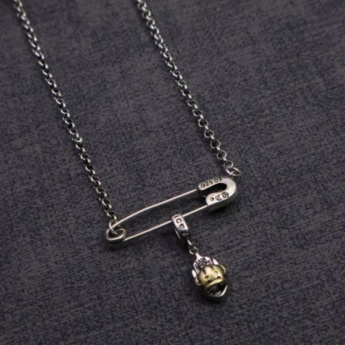 CHROME HEARTS クロムハーツ コピー ネックレス ワイルドで洗練された