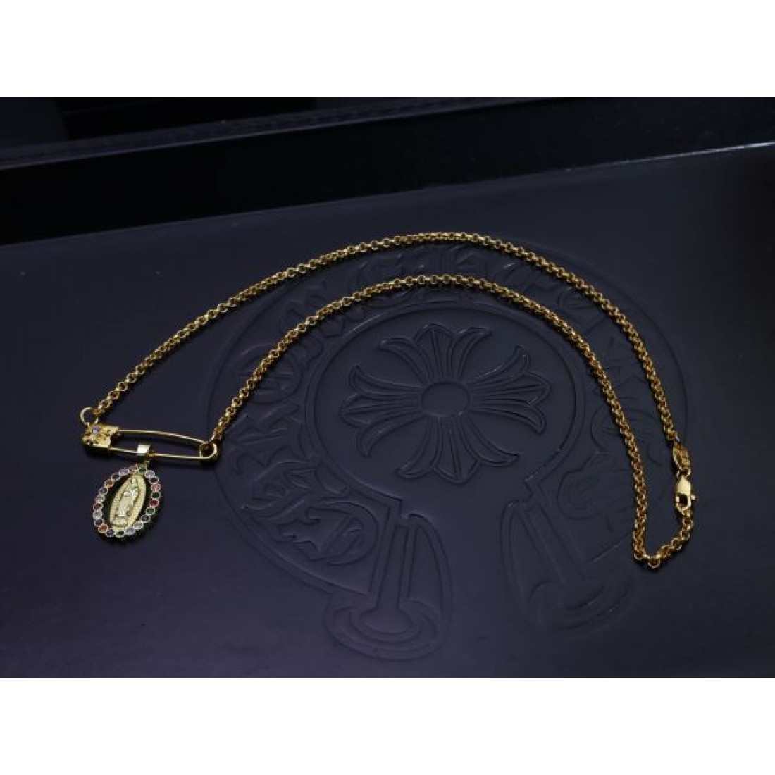 高級感漂う CHROME HEARTS クロムハーツ コピー ネックレス で個性を主張