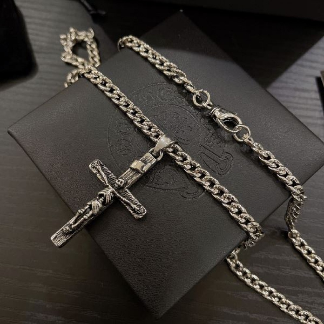 魅力的な CHROME HEARTS クロムハーツ コピー ネックレス インパクトのある