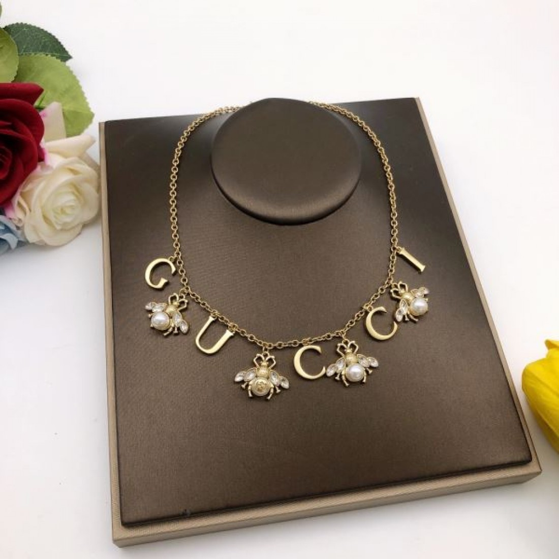 存在感のある洗練フォルム GUCCI グッチ コピー ネックレス 今注目