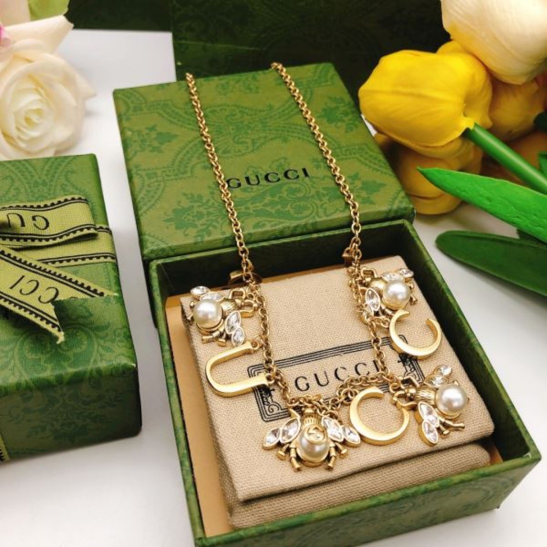 存在感のある洗練フォルム GUCCI グッチ コピー ネックレス 今注目