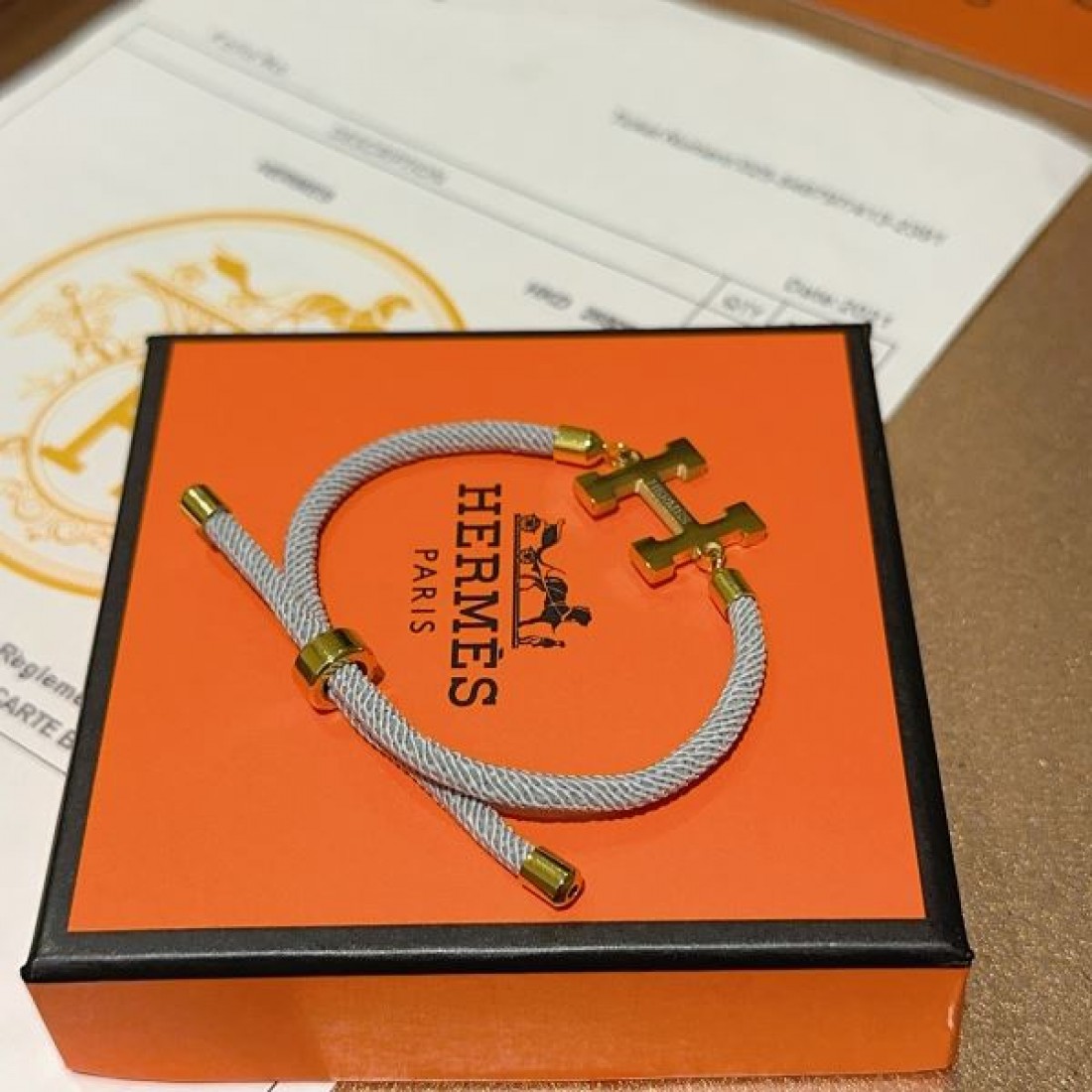  エルメス コピー ブレスレット HERMES 上質で落ち着いた大人の逸品