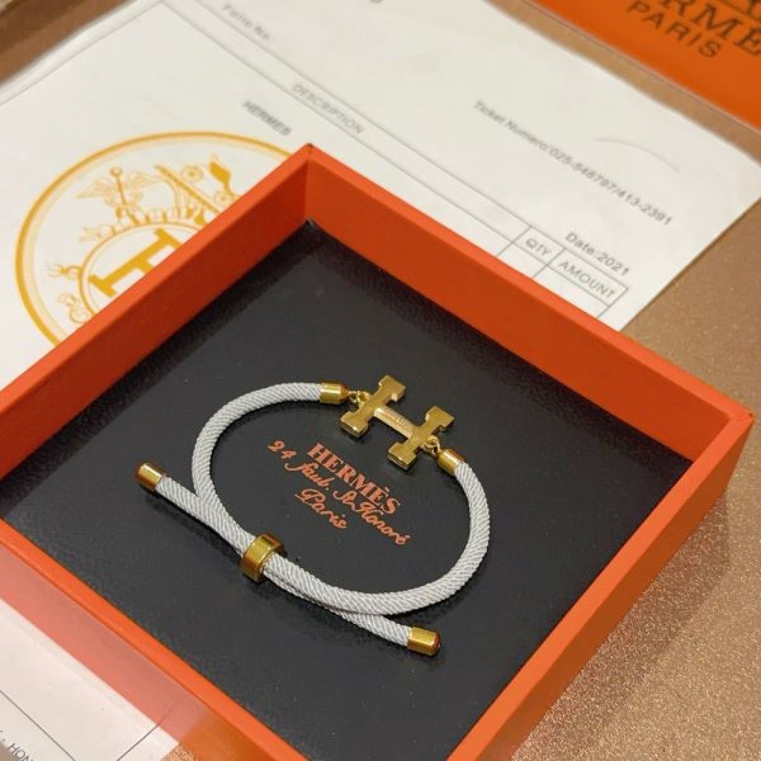  エルメス コピー ブレスレット HERMES 上質で落ち着いた大人の逸品