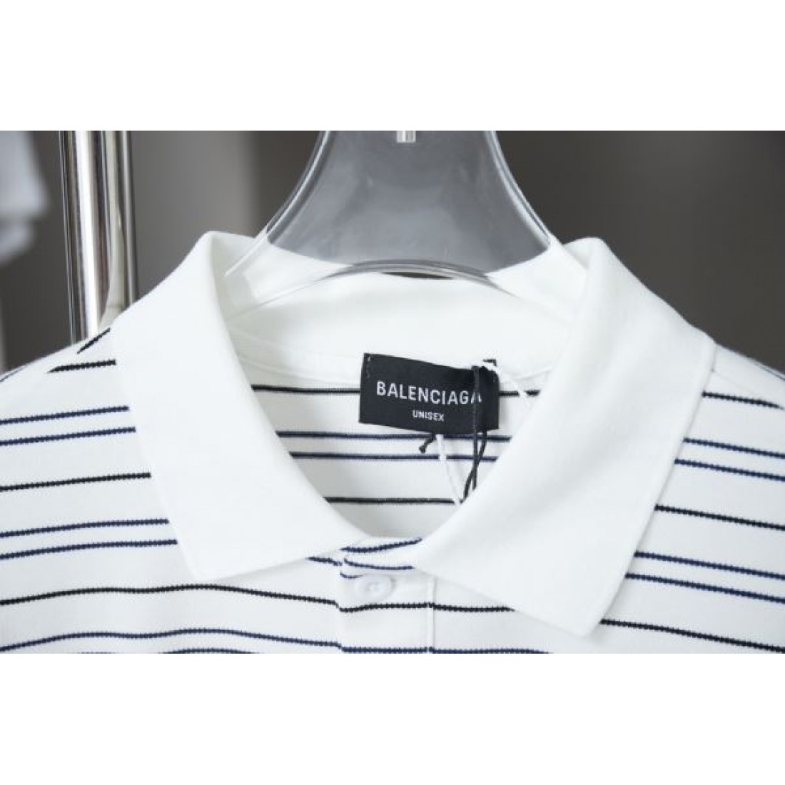 旬なスタイル BALENCIAGA バレンシアガ コピー Tシャツ エレガント