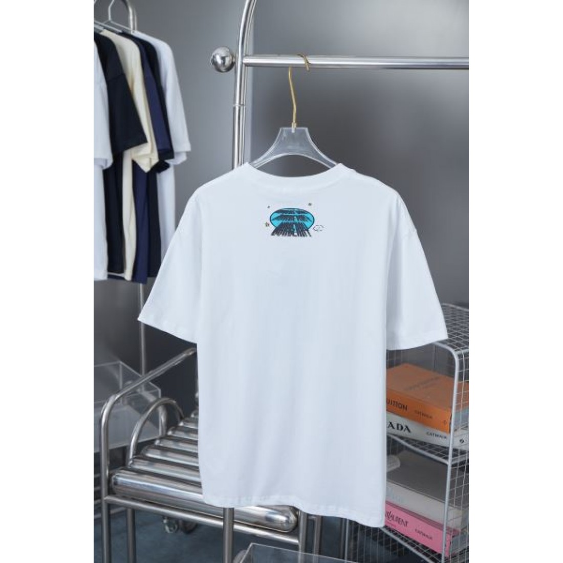 洗練された雰囲気の BURBERRY バーバリー コピー Tシャツ 魅力的な