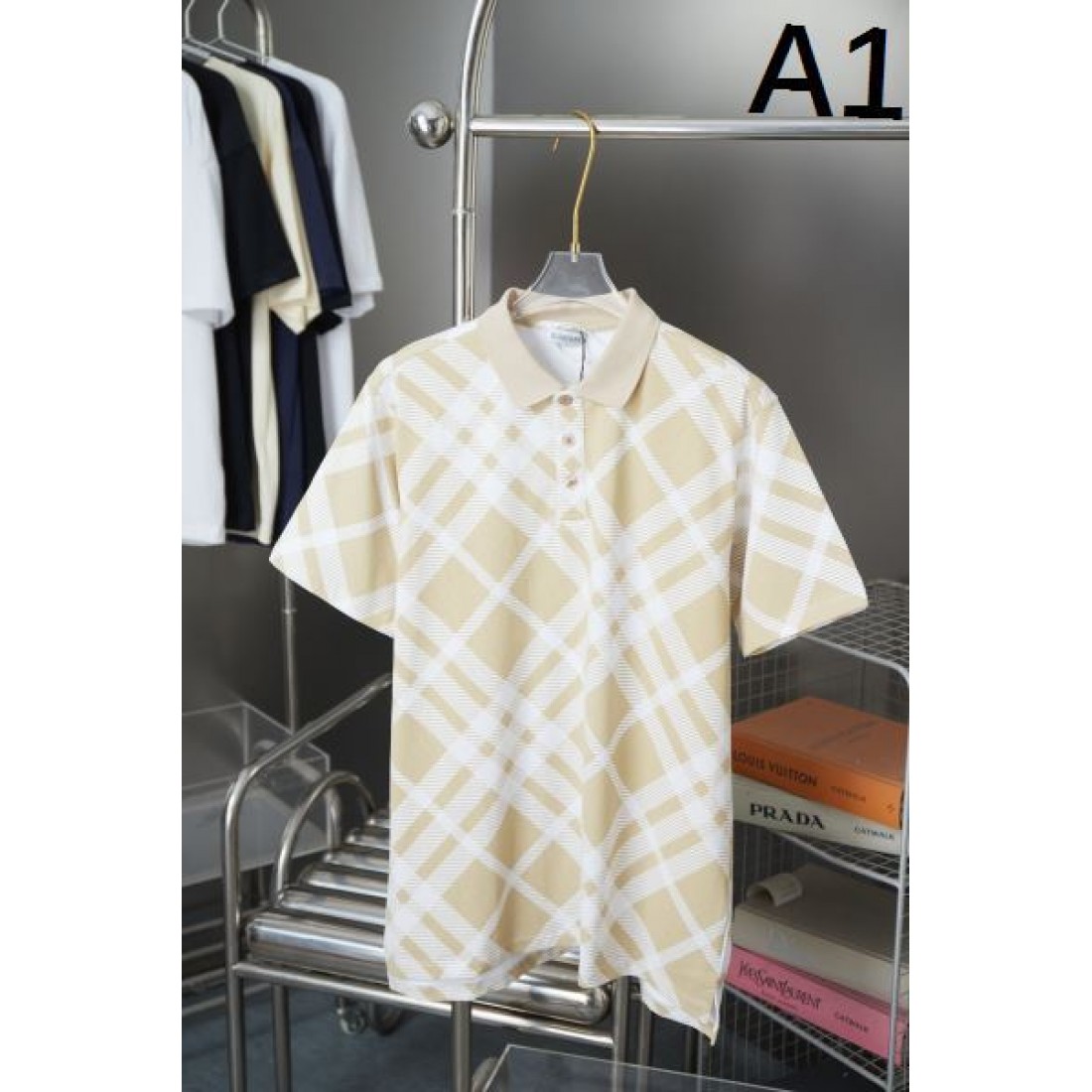 エレガントな BURBERRY バーバリー コピー Tシャツ 人気アイテム