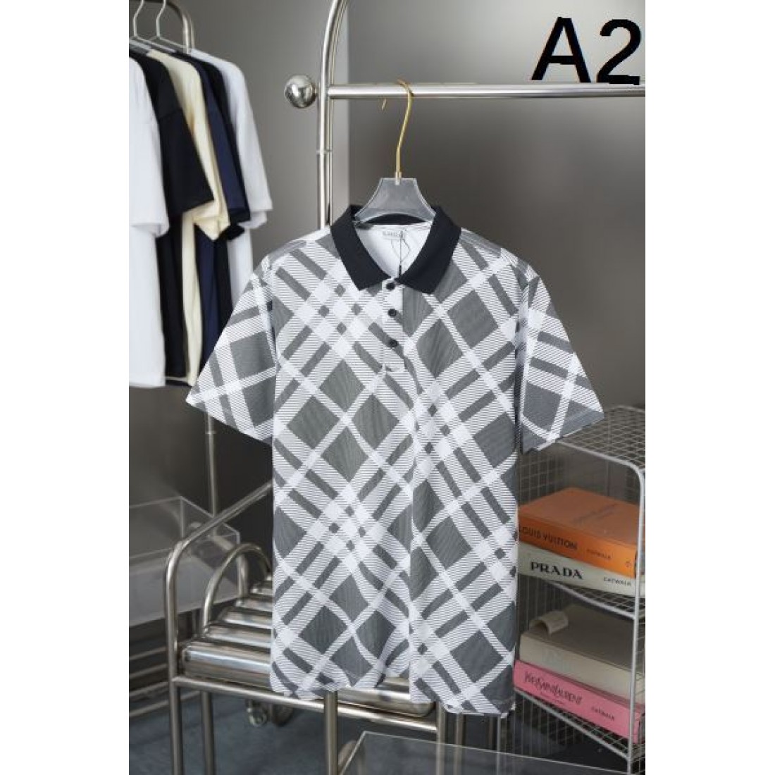 エレガントな BURBERRY バーバリー コピー Tシャツ 人気アイテム